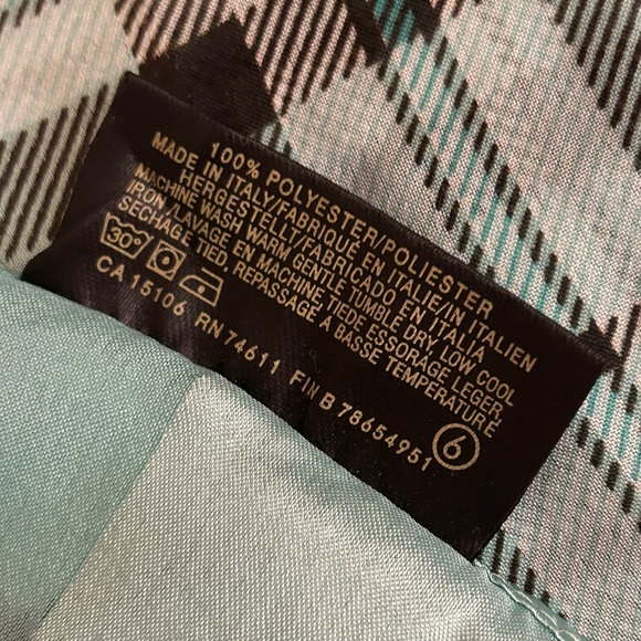 Teal and Black Plaid Scarf - Picture 5 of 6